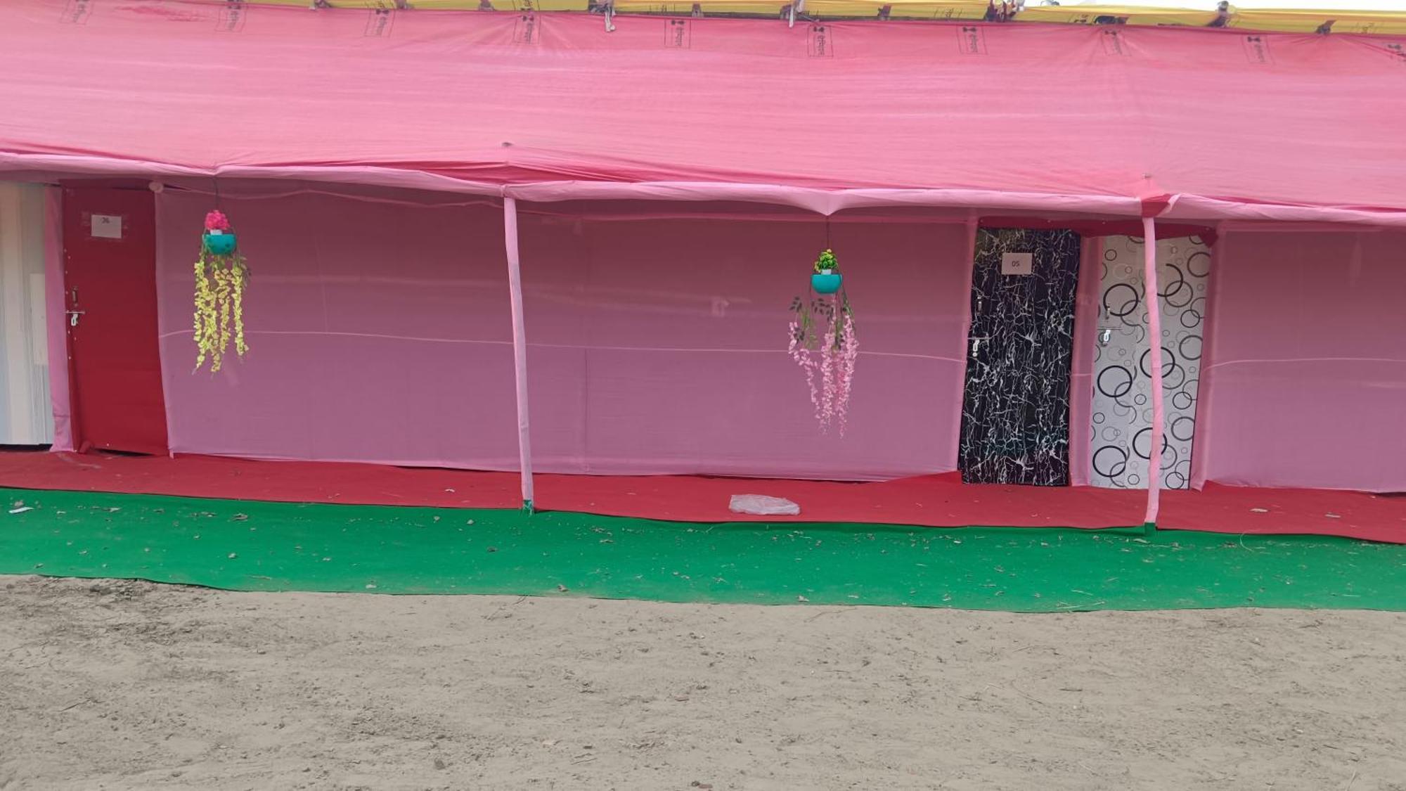 Mahakumbh Luxury Cottage Prayagraj Extérieur photo